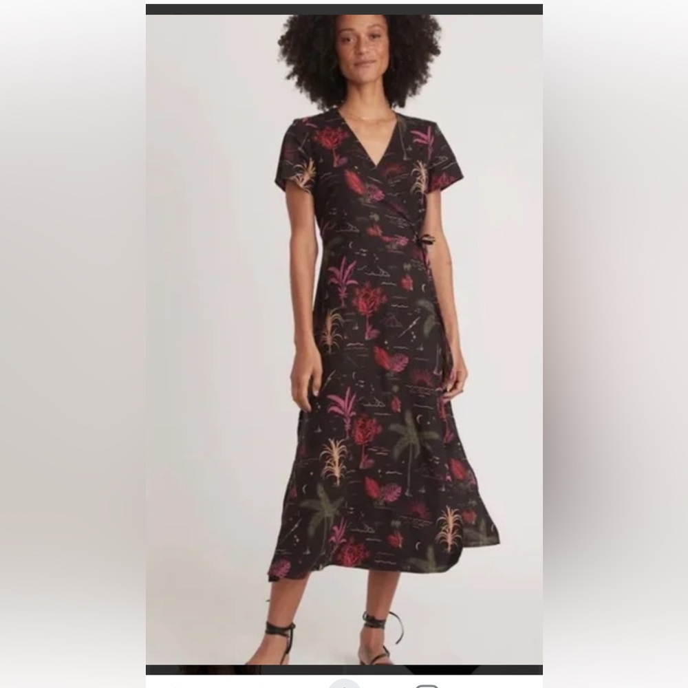 Marine Layer black beach print wrap dress Size L